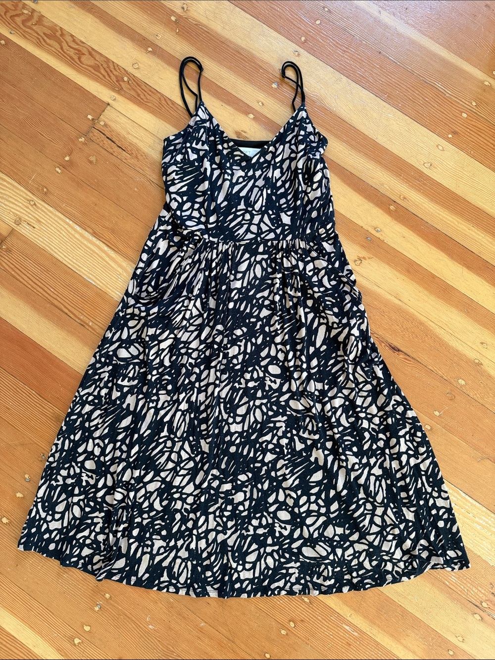 Loft Stretch Knit Tan Black Midi Dress Medium